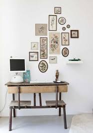 30 Amazing Picture Frame Clusters Interior Decor Home