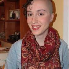 Laura Kleist's Instagram, Twitter & Facebook