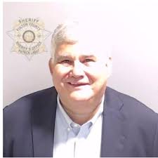 A physician, a lawyer, a CEO: the 84 fake electors who allegedly tried to  steal the 2020 election