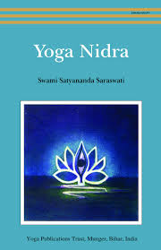 Yoganidrā is a term that has a diverse and ancient history in sanskrit literature. Saraswati S Yoga Nidra Saraswati Swami Satyananda Amazon De Bucher