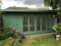 5800mm X 3650mm Kite Combination Room Painted In Sadolin Superdec S Pea Green Garden Huts Garden Room Garden Buildings