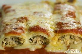 Comment Preparer Des Cannellonis Au Poulet Sauce Tomate Et Bechamel Recette Facile Un Plat Tres Econom Recettes De Cuisine Recette Reste Poulet Alimentation