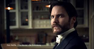 Niet alleen vanwege drie wereldtitels, maar vooral vanwege één van de grootste comebacks uit de sportgeschiedenis. Daniel Bruhl In Seinen Grossten Rollen Und Besten Filmen