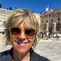 300+ "Seta" profiles