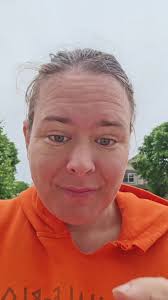 DIY Garage Signs with My Teens for No Kings Day