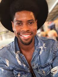 Multidimensional Self-Expression · 13M threads