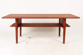 Recycled teak items is all made of reclaimed teak wood from old houses and fisher boats, and will appear with reparations and fillings. Danish Teak Coffee Table By Ib Kofod Larsen For Christensen Larsen 1950s For Sale At Pamono