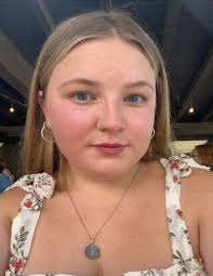 Emily Youngberg's Instagram, Twitter & Facebook