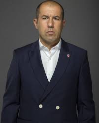 How could leonardo jardim set up manchester united if he was to replace jose mourinho's successor how to create leonardo jardim for fifa 20 career mode please like and subscribe if. Leonardo Jardim