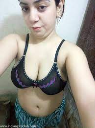 pakistani-bhabhi-naked10 - Indian Girls Club - Nude Indian Girls & Hot Sexy  Indian Babes