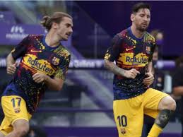 وجد الاتحاد الأميركي الجنوبي لكرة القدم (كونميبول) ضالته في البرازيل لتنظيم بطولة كوبا أميركا في موعدها المحدد بالفترة بين 13 الجاري والعاشر من يوليو المقبل، وذلك بعد بضع ساعات على استبعاد الأرجنتين من الاستضافة. Ø®Ø§Ù„ ØºØ±ÙŠØ²Ù…Ø§Ù† ÙŠÙ‡Ø§Ø¬Ù… Ù…ÙŠØ³ÙŠ Ø¨Ø¶Ø±Ø§ÙˆØ© ÙˆØ¨ÙŠØ¯Ø±ÙŠ ÙŠØ­Ø§ÙˆÙ„ Ø§Ù„ØªØ¹Ù„Ù… Ù…Ù†Ù‡ Ø¬Ø±ÙŠØ¯Ø© Ø§Ù„ØºØ¯