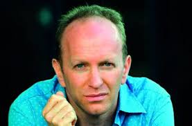 Simon Sebag Montefiore encerra temporada do Fronteiras do Pensamento 2024