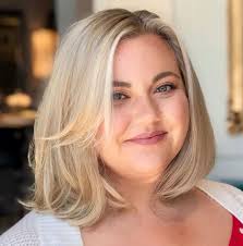 We can rest assure you that you would look super cute and beautiful. 20 Most Stylish Short Haircuts For Round Faces Momooze Com