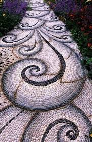 Weggestaltung Mosaikgarten Gartenweg Garten