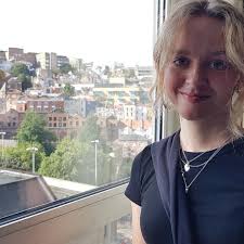 Full circle: Cancer patient can see her old hospital room from her dorm.