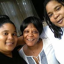 Sonja Dickey's Instagram, Twitter & Facebook