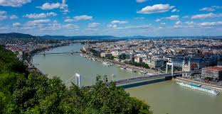 First you can explore the northern part, between the chain bridge and elizabeth bridge. Budapest Wikipedia