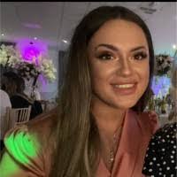 Maia Evans's Instagram, Twitter & Facebook