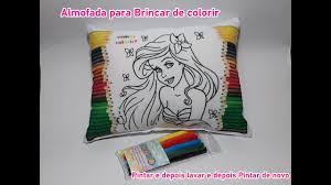 Decoração de sofá marrom com almofadas coloridas e tapete vermelho. Almofada Colorir Personalizada P Pintar Com Canetinha E Lavar Que Sai Toda A Tinta E Pinta De Novo Youtube