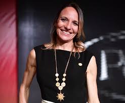 V 47,60 (wr) marita koch gdr: Ximena Restrepo Vicepresidenta De La World Athletics Marymount School Medellin