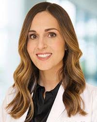 Shannon Beesley's Instagram, Twitter & Facebook