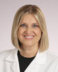 Candace Middleton's Instagram, Twitter & Facebook