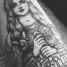 Do not claim a tattoo that is not your own. K R I S T I N A E L I N On Instagram Healed Up Viking From Some Weeks Ago Viking Warrior Vikingwarrior Nor Viking Shield Maiden Vikings Viking Shield