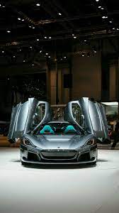 Elon musk hovorí, že budú ešte šialenejšie. The Tesla Roadster S Spacex Pack Will Make It Even Faster