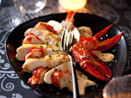 Duo De Poularde Et Homard Recettes Recette Homard Recette Recette Recettes De Cuisine