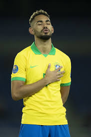 Matheus cunha is a free agent in pro evolution soccer 2019. Careca Por Acidente Matheus Cunha Festeja Melhor Ano Da Vida E Diz Oferecer Flexibilidade A Tite Selecao Brasileira Ge