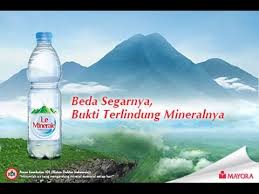 Itulah contoh kalimat yang menambahkan kata tanpa untuk menghilangkan keraguan pada calon pembeli, silahkan anda praktekkan cara ini untuk menulis judul iklan anda. 22 Gambar Iklan Le Mineral Paling Populer Lingkar Png
