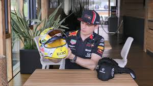 Red bull motogp™ rookies cup. Max Verstappen Onthult Zijn Speciale 2019 Austriangp Jumbo Helm Youtube
