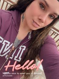 Meet Kat: A Journey of Travel, Books, and Creativity