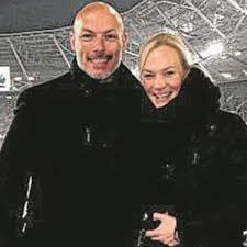 Learnmorefacts published:8th october 2017 biography. Howard Webb Weds Fellow Referee Bibiana Steinhaus After Previous Marriage Broke Down Daily Star