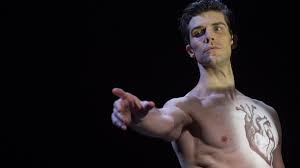 378,927 likes · 5,356 talking about this. Roberto Bolle Tango Con Nicoletta Manni A Milano Si E Fidanzato Ultime News