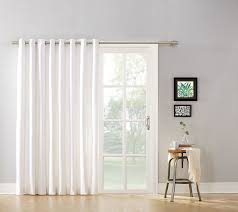 When choosing sliding glass door coverings, shade styles including roller, solar, and roman provide a custom fit that elevates the décor of the room. Sliding Glass Door Curtains You Ll Love In 2021 Visualhunt
