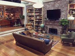 Here's everything we know about the series' future and the potential storyline for new episodes. Dev S Apartment In Master Of None Malelivingspace