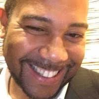 Neal Moen's Instagram, Twitter & Facebook