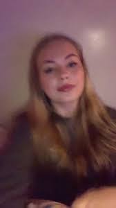 Danielle Hellwig's Instagram, Twitter & Facebook