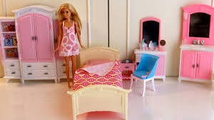 The barbie glam bedroom furniture and doll play set features elegant details and classic looks. My Fancy Life Barbie Pink Bedroom Dollhouse Furniture Set Barbie Doll Evening Routine Youtube