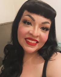 Bernie Barry's Instagram, Twitter & Facebook