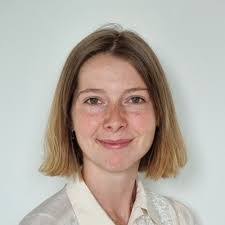 Clara Lentz's Instagram, Twitter & Facebook