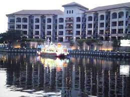 Ia direka khas untuk pengalaman bercuti yang tidak dapat dilupakan dengan 39 bilik yang luas dan selesa, 16 bilik dengan balkoni dan pemandangan sungai yang indah. Hotel Di Tepi Sungai Malaka Na Slici Je Malacca River Melaka Tripadvisor