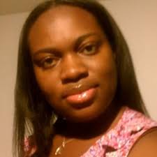 Camille McKenzie (@CamilleMcKenzie)