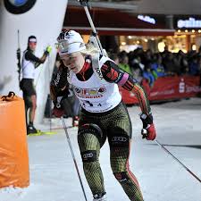 Feb 12, 2020 · vor wenigen tagen sind felix neureuther und seine frau miriam eltern eines sohnes geworden. Miriam Neureuther Ruckkerh Zum Langlauf Garmisch Partenkirchen