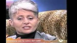 Domina Zara Serrano's video stats : Domina Zara fetichismo de pies en la  cocina D mina Zara fetishism of feet in the kitchen