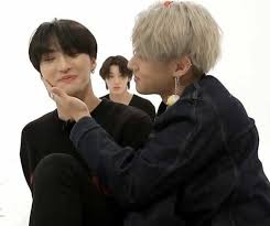 Image Discovered By Find Images And Videos About Kpop Idol And Lq On We Heart It The App To Get Lost In What You Love In 2020 Reactions Meme Kpop Kpop Memes