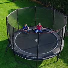 ✓ die besten produkte im ausführlichen gartentrampolin test bzw. Gartentrampolin Sicherheit Damit Der Springspass Auch Fun Bleibt