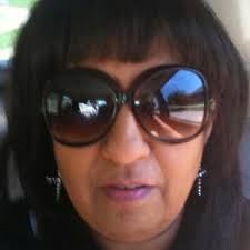 Mona Womble's Instagram, Twitter & Facebook