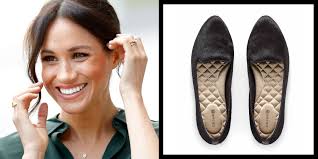 Unbox beautiful vegan shoes with me, a birdies slipper the phoebe and a birdies the starling in black. Meghan Markle S Favorite Birdies Flats Are Back
